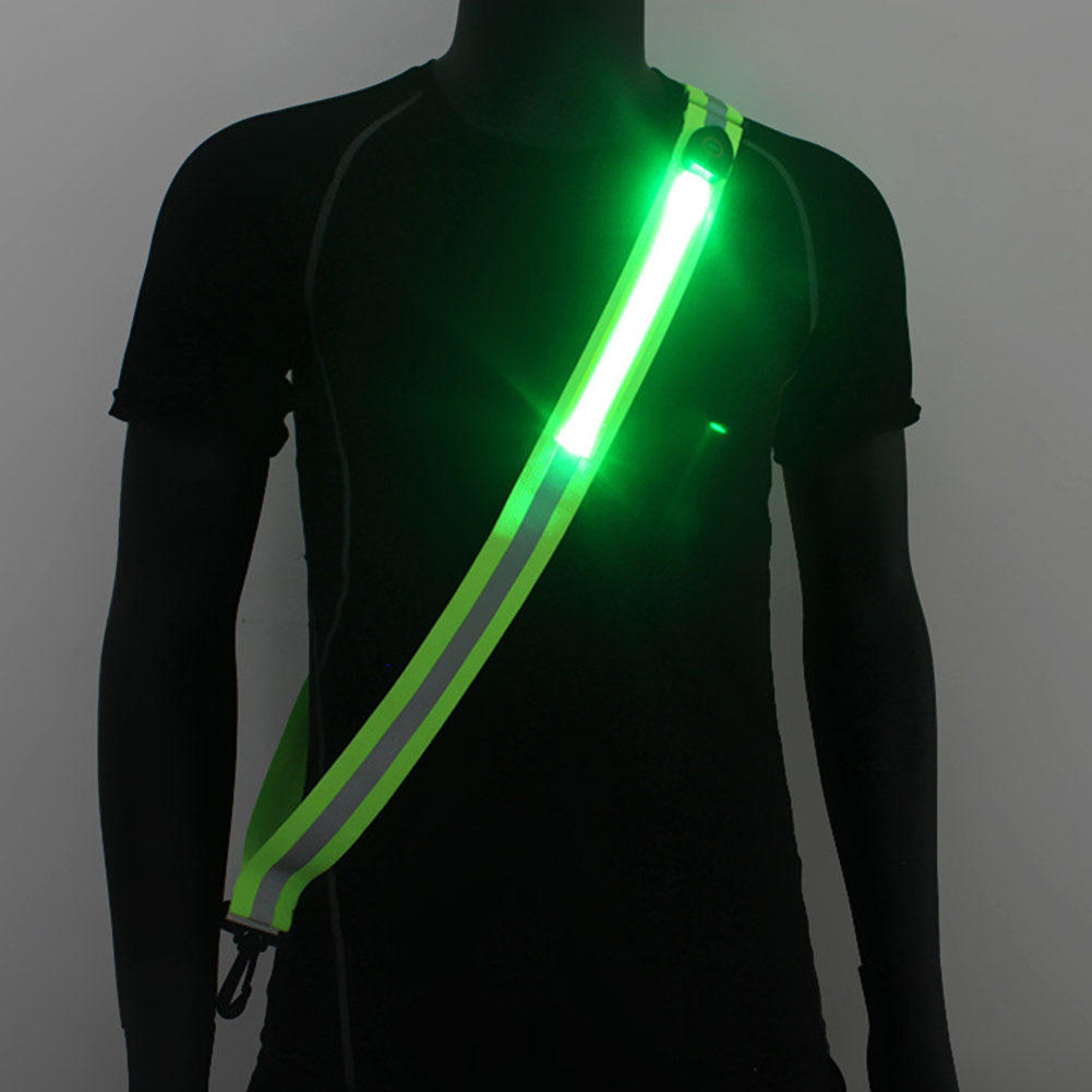 Running Visibility Gear - USB充電式、反射素材を使用したサイクリング・ランニング用具。夜間ランニングに最適な高視認性LED反射ベルト。