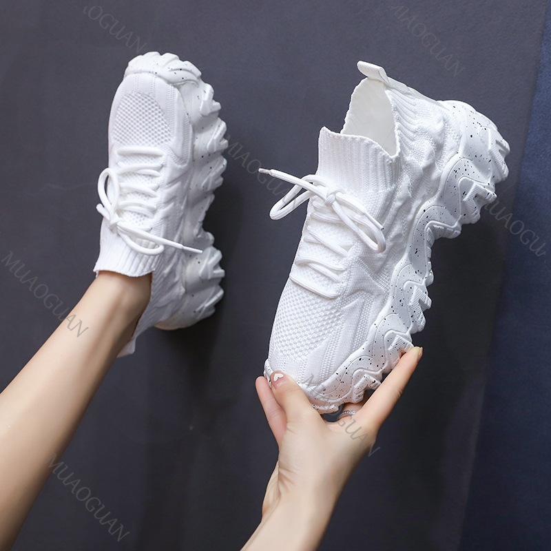 女性分厚いスニーカー通気性ニット厚底滑り止めスリッポンローフ - Running Shoes Women のレビューと価格