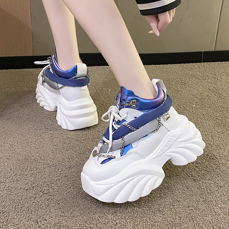 女性のためのレースアップスニーカー、ローファー、靴、カジュア - Running Shoes Women のレビューと価格