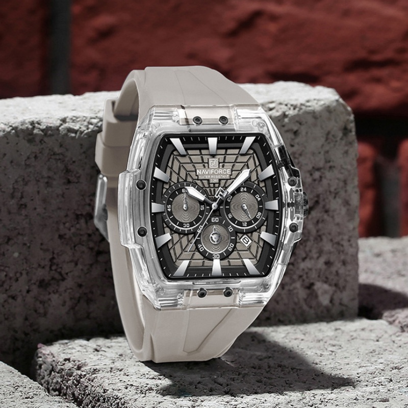 NAVIFORCE メンズ 5ATM防水多機能クロノグラフ腕 - Running Watch のレビューと価格